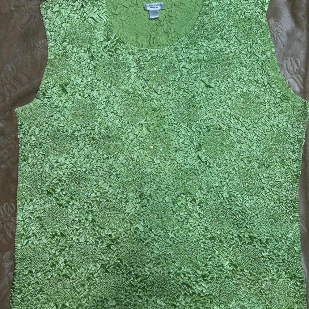 Rafael | 2XL | Green | Women's Textured Stretch Crew Neck Sleeveless Top